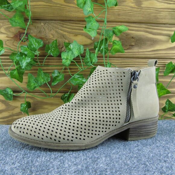 Time and Tru Women Ankle Boots Boots Brown Synthetic Zip Size 8 Medium - Picture 1 of 9